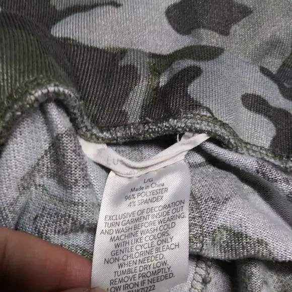 Lucky Brand Camouflage Soft Knit T-Shirt and Shorts Set Loungewear Pjs Size L - Picture 11 of 11